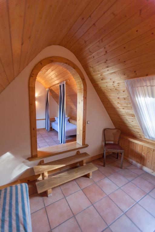 Gaestehaus Craintaler Muehle B&B Creglingen Exterior foto